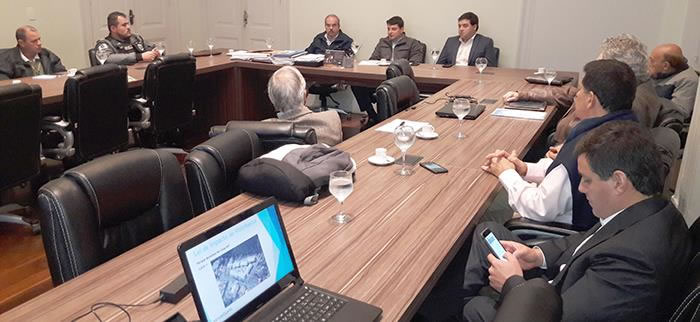 Palácio Sérgio Fadel, reunião da NovAmosanta com o prefeito Bernardo Rossi